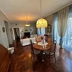 Mamma Mary Apartment