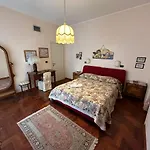 Mamma Mary Apartment